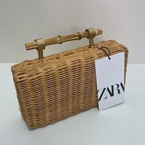 SPRING/SUMMER BAG!!! ZARA Structured Mini Bag
